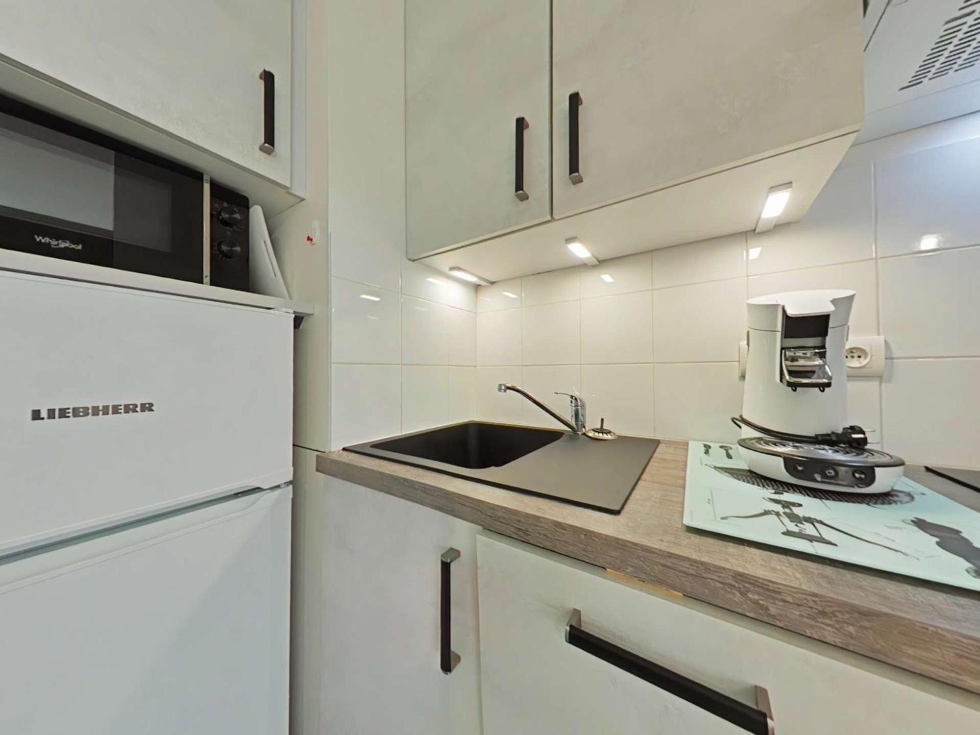 Appartement 2 Pieces Avec Parking Prive, Proche Plage Et Commerces, Saint-Gilles-Croix-De-Vie - Fr-1-224-783 외부 사진